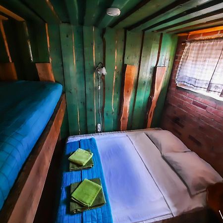 Rusnietis Guest House Exterior foto